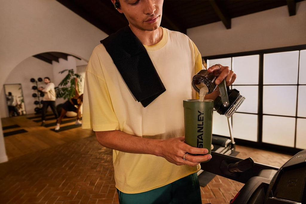 STANLEY Vitalize Shaker Bottle 20 oz | Leakproof Insulated Stainless Steel Shaker Cup | Base Storage and Twist On Fast Flow Lid | Protein Shakes and Pre Workout Powder | BPA-Free | Chalk